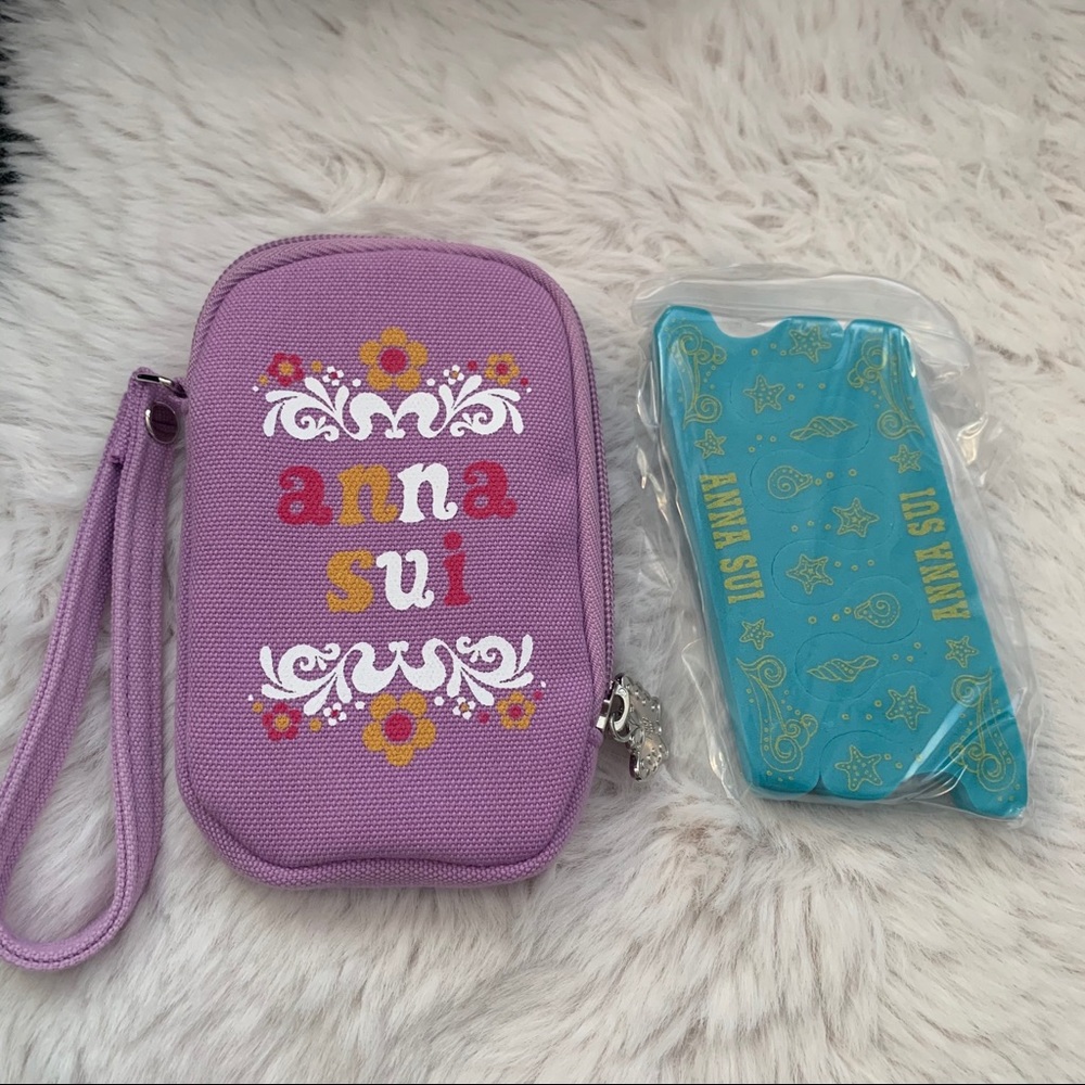 Toe separators with pouch, new